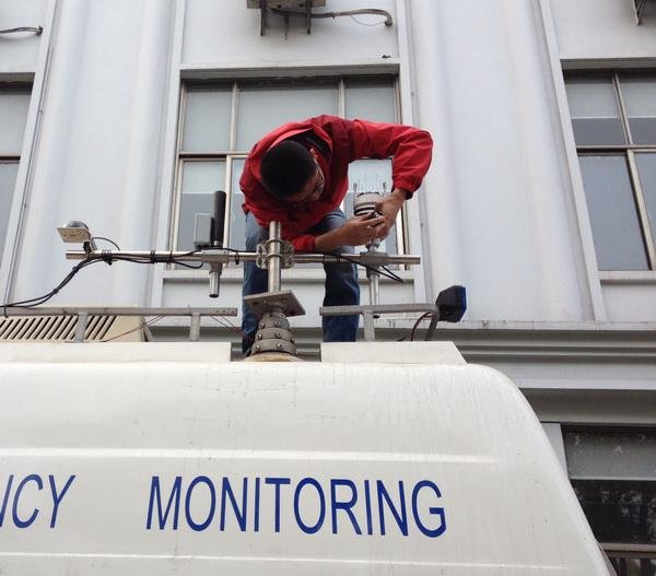 日出水了特别黄的视频