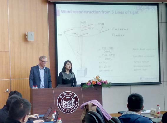 日出水了特别黄的视频