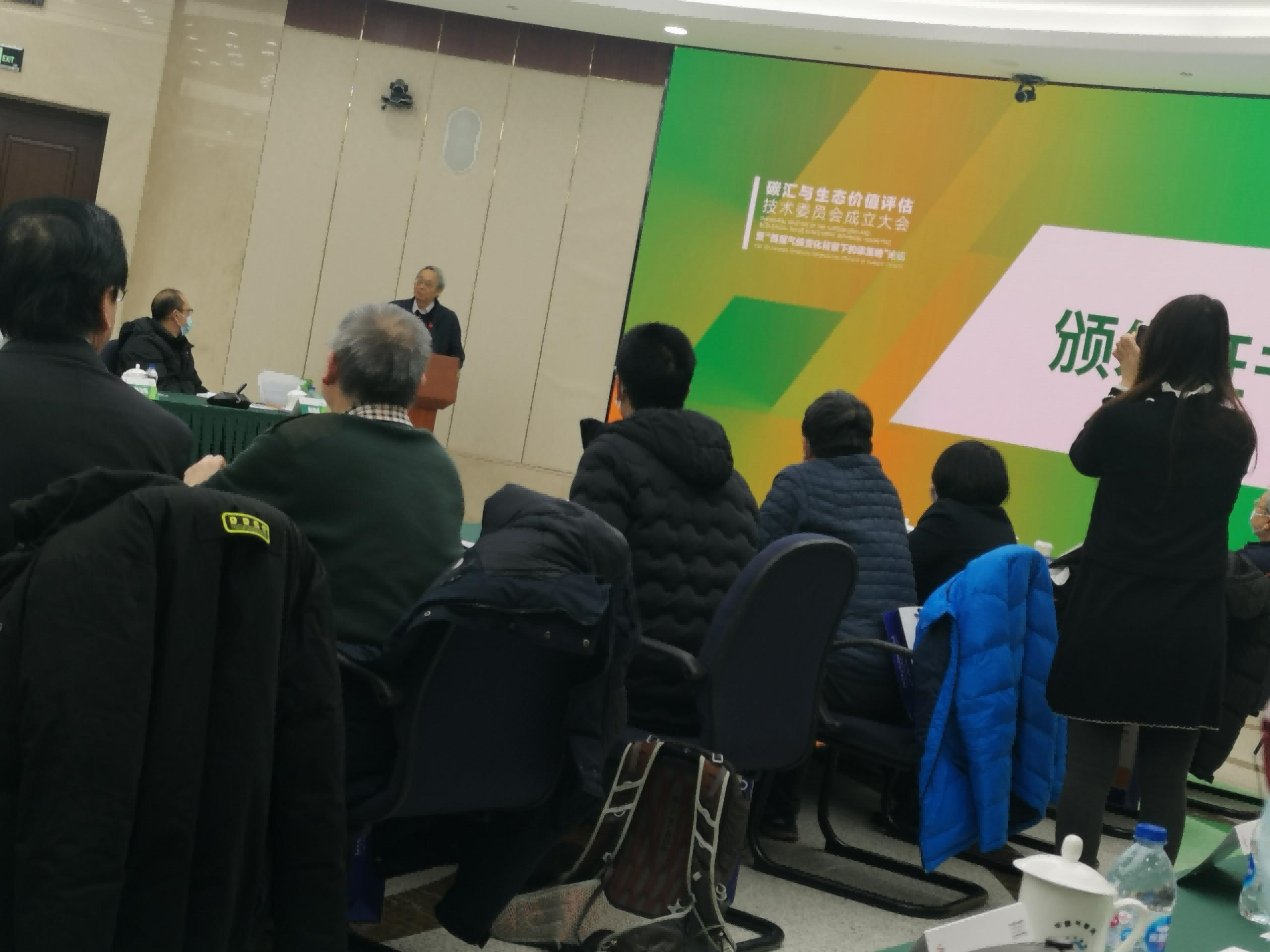 日出水了特别黄的视频