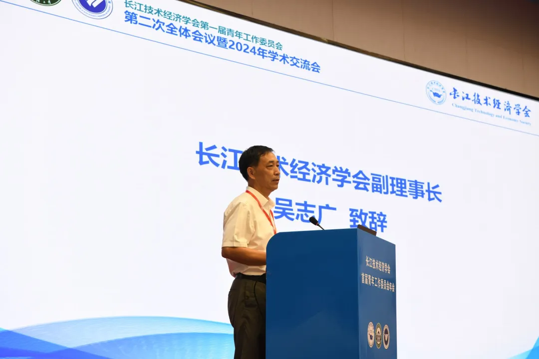 日出水了特别黄的视频