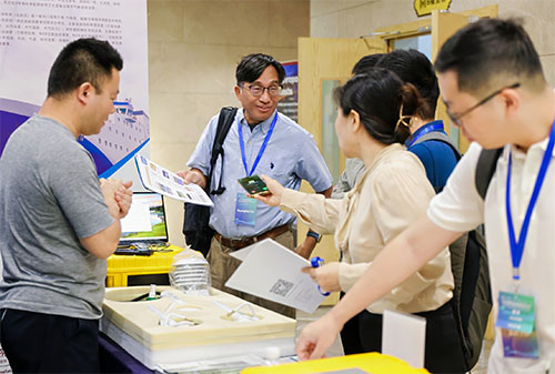 日出水了特别黄的视频